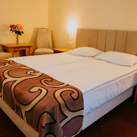 Hotel Tusnad BaileTusnad Exteriér fotografie