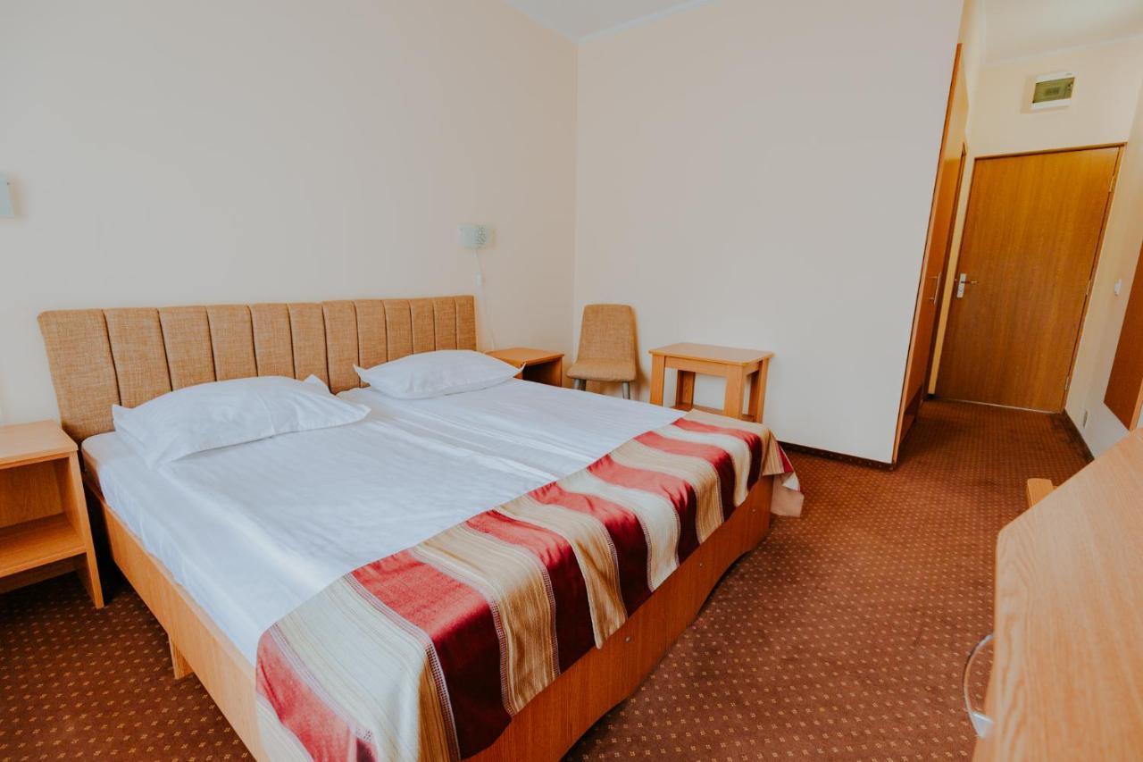 Hotel Tusnad BaileTusnad Exteriér fotografie